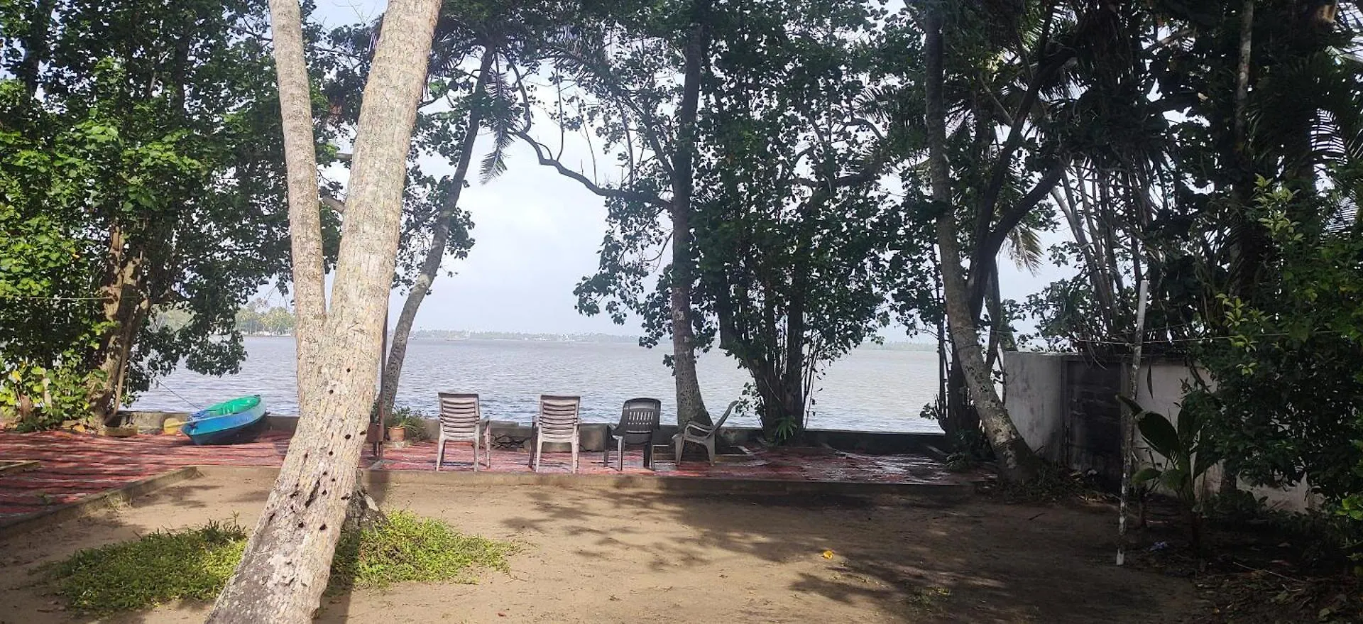 West Wind Homez - Home Stay Kochi